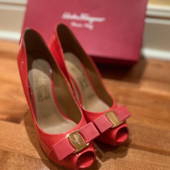 SALVATORE FERRAGAMO SHOES - Picture 3 of 8